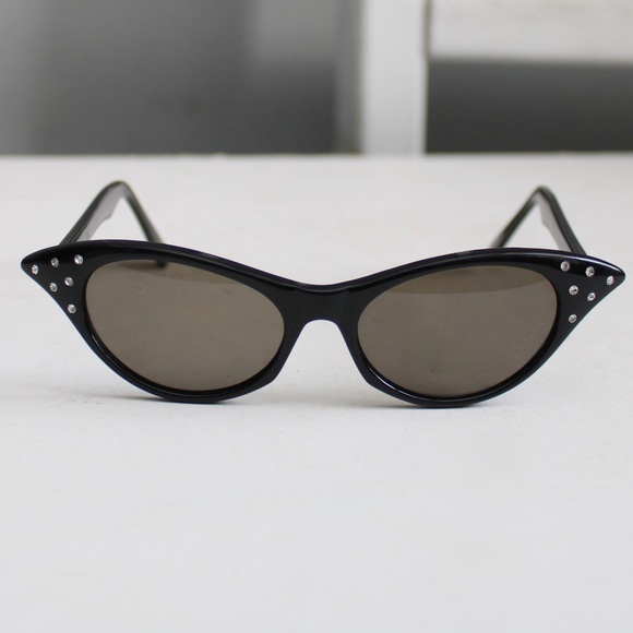 Vintage 1950's Women's Black Rhinestone Cat Eye Sunglasses - Picture 2 of 5